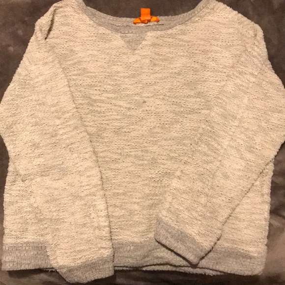 Crew neck - Picture 1 of 1